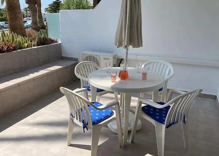 Casa Tina * 科斯塔特吉塞